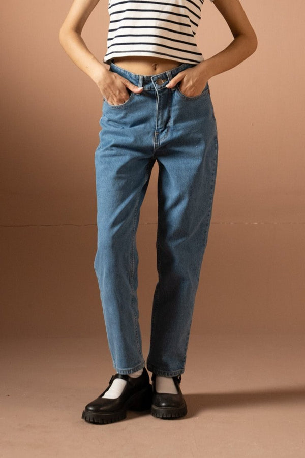 Straight fit denim